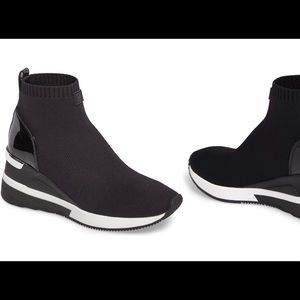 Black wedge booties Michael Kors
